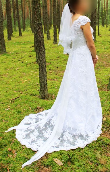 Przepiękna, koronkowa suknia ślubna z kolekcji Nabla Model Kaedry