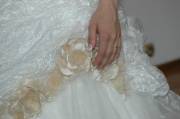 Sprzedam oryginalną suknię ślubną- TANIO 4