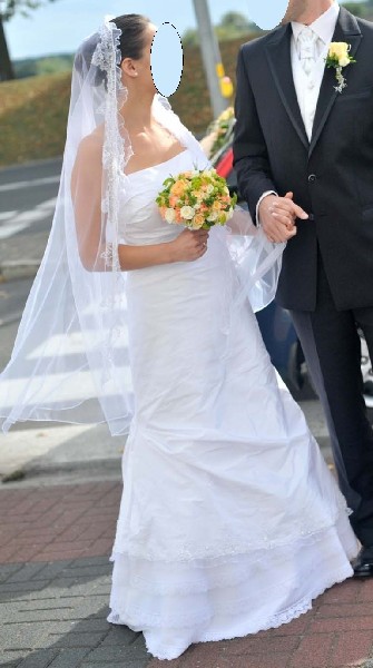 Sprzedam piękną białą suknię ślubną Julia Rosa 1400 zł