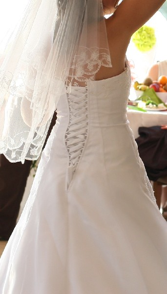 Suknia Ślubna Agora model 27-29 BIEL 5