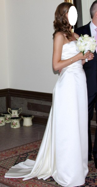 Przód sukni
