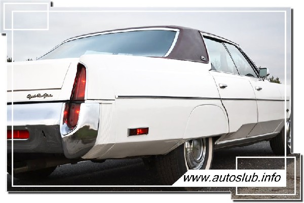 Auto do ślubu - Chrysler New Yorker Brougham 1977