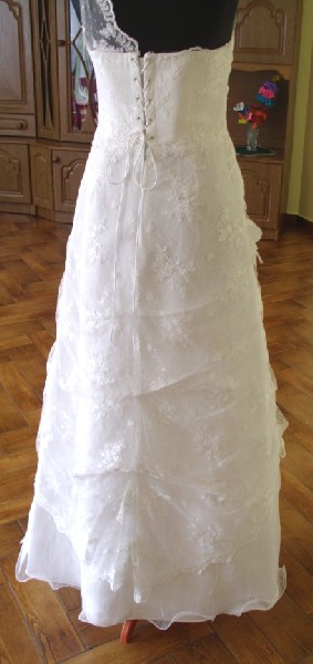 Suknia ślubna 4